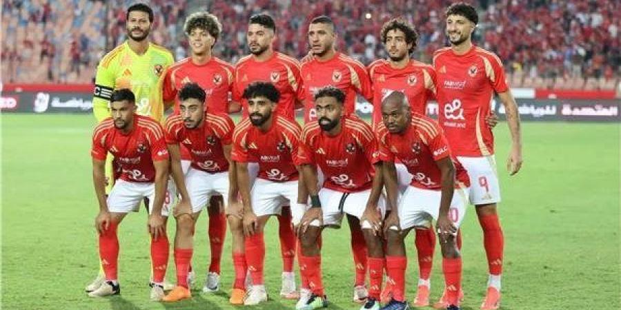 حفل
      جوائز
      كاف
      2024|
      منافسة
      بين
      الأهلي
      والزمالك
      على
      "أفضل
      نادي
      بأفريقيا"