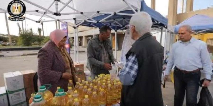 بالفديو.. الدولة تكثف جهودها لتوفير السلع بأسعار مناسبة للمواطنين