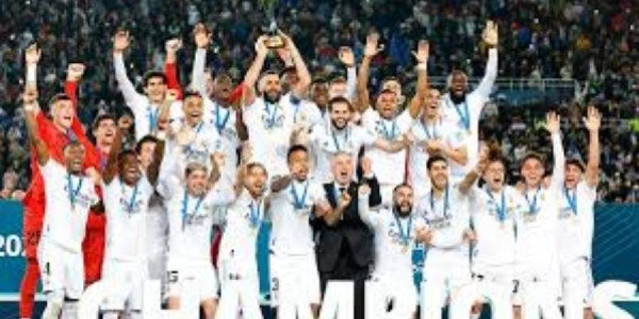 ريال مدريد يتوج بلقب كأس إنتركونتيننتال بفوزه على باتشوكا بثلاثية نظيفة