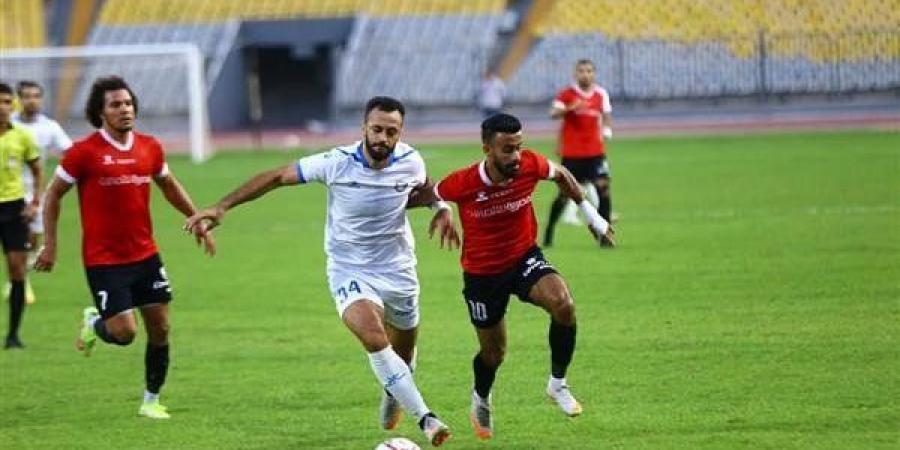 الدوري
      المصري..
      طلائع
      الجيش
      يستضيف
      بتروجت
      في
      مواجهة
      الجولة
      الخامسة