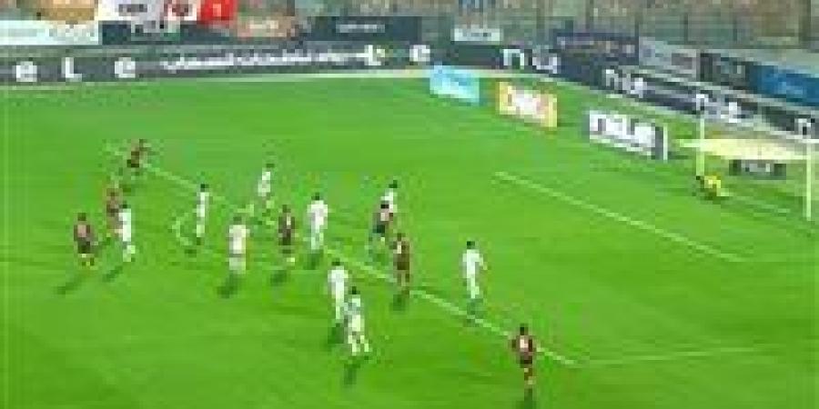 التعادل
      الايجابي
      يسيطر
      على
      مباراة
      سيراميكا
      والزمالك
      في
      الدوري