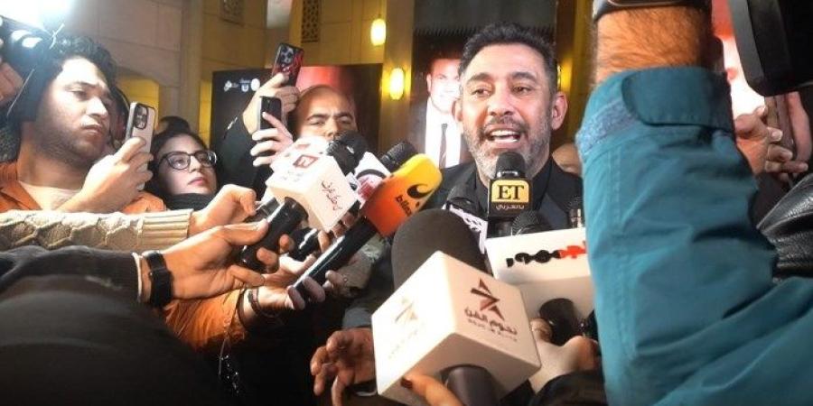 عمرو مصطفى: «محمد رحيم أخويا وعلاقتنا لن يستطيع أحد فهمها» (فيديو)