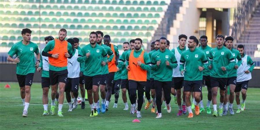 المصري
      البورسعيدي
      يحفز
      اللاعبين
      للحفاظ
      على
      صدارة
      الدوري
      أمام
      الأهلي