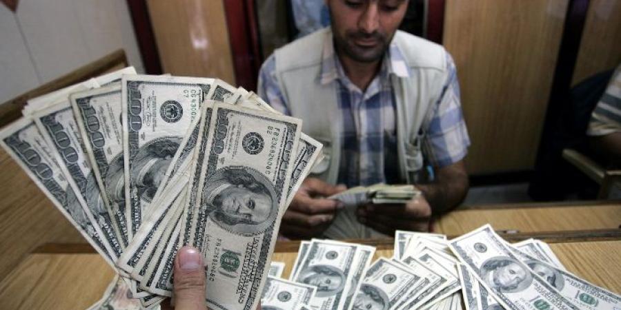 رقم تاريخي، تحويلات المصريين بالخارج تقفز إلى 23.7 مليار دولار في 10 أشهر