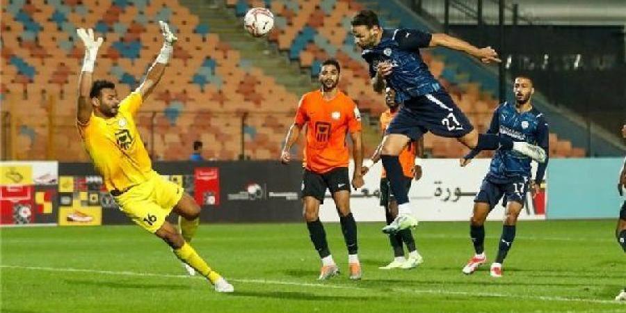 شاهد..
      بث
      مباشر
      لمباراة
      البنك
      الأهلي
      وسيراميكا
      كليوباترا
      في
      الدوري
      المصري