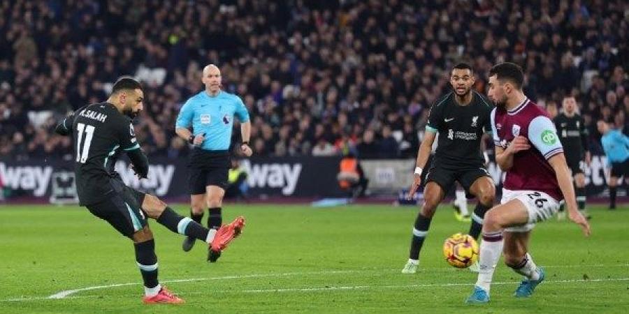 ليفربول يتقدم بثلاثية أمام وست هام في الشوط الأول بالدوري الإنجليزي