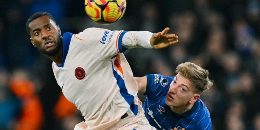 إيبسويتش تاون يتقدم على تشيلسي 1-0 بالشوط الأول في الدوري الإنجليزي (فيديو)