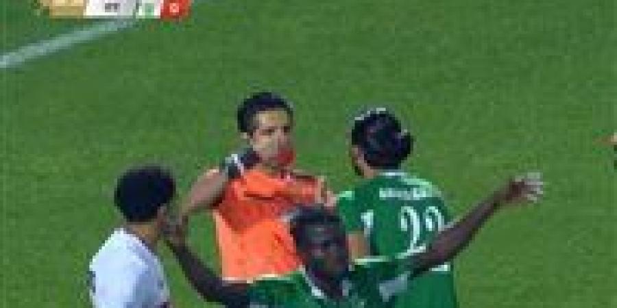 الاتحاد
      السكندري:
      كنا
      نستحق
      ركلتي
      جزاء
      أمام
      الزمالك..
      والحكم
      قتل
      اللقاء