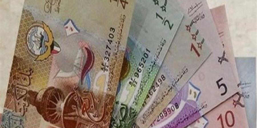 الـ6 بـ1000، سعر الدينار الكويتي مقابل الجنيه اليوم الأحد 5 يناير 2025