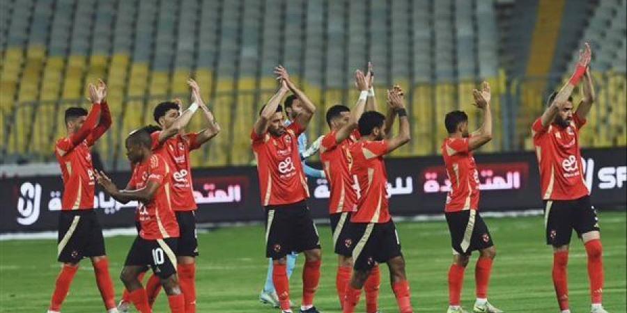 الدوري
      المصري|
      تعرف
      على
      معلق
      مباراة
      الاهلي
      وسموحة
      اليوم