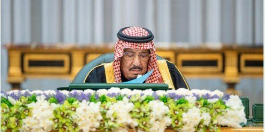 السعودية
      تجدد
      دعمها
      لأمن
      سوريا
      واستقرارها
      ومواصلة
      تقديم
      المساعدات
      لشعبها