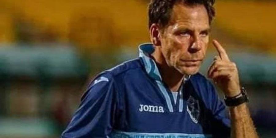 وصول جروتر إلى القاهرة لبدء مهمته في تدريب حراس مرمي الزمالك