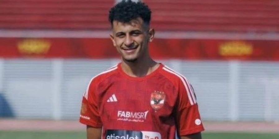 عضو الإسماعيلي: «الأهلي اتعاقد مع الساعي عشان ميروحش الزمالك»