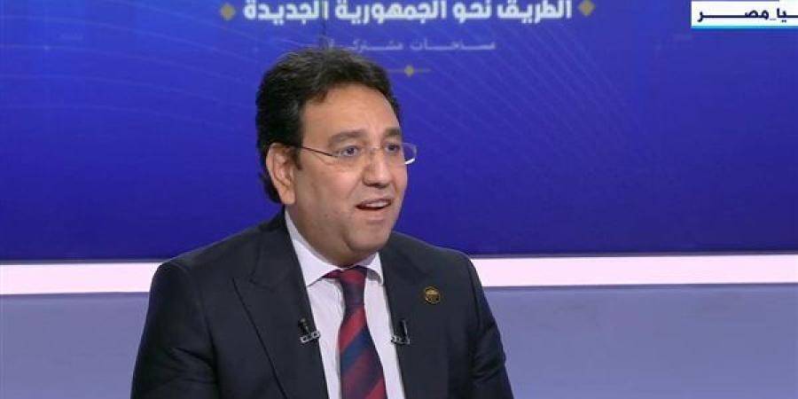 برلماني:
      لن
      يسمح
      أحد
      من
      المسؤولين
      ببيع
      البلد