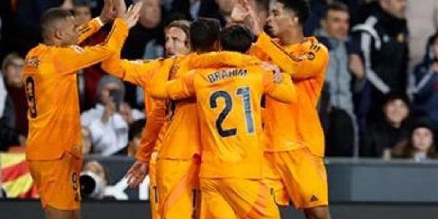 أبرز
      غيابات
      ريال
      مدريد
      عن
      مواجهة
      سيلتا
      فيجو
      في
      كأس
      ملك
      إسبانيا