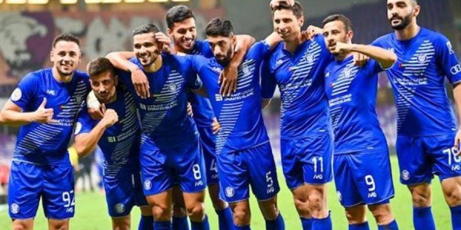 النصر
      الإماراتي
      يتوج
      بلقب
      بطولة
      ...