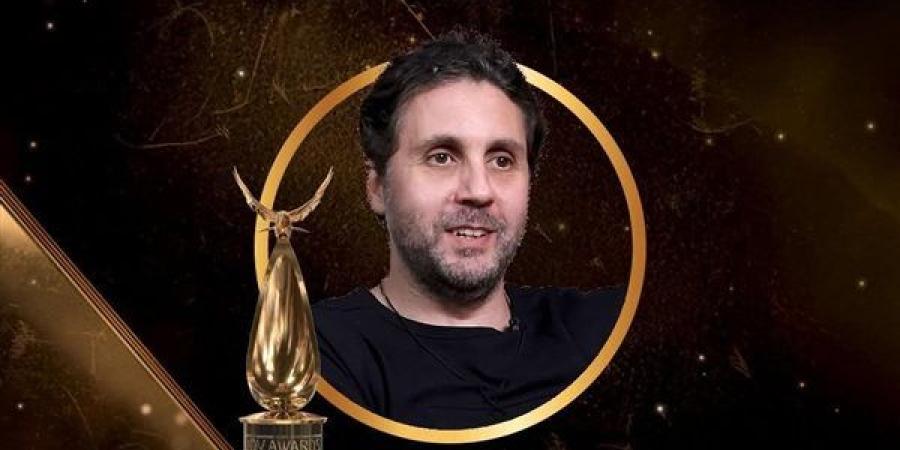 هشام
      ماجد
      يحصد
      جائزة
      الممثل
      المفضل
      فئة
      السينما
      في
      حفل
      JOY
      Awards