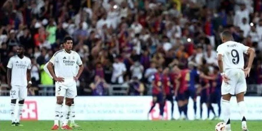 تشكيل
      ريال
      مدريد
      لمواجهة
      لاس
      ...