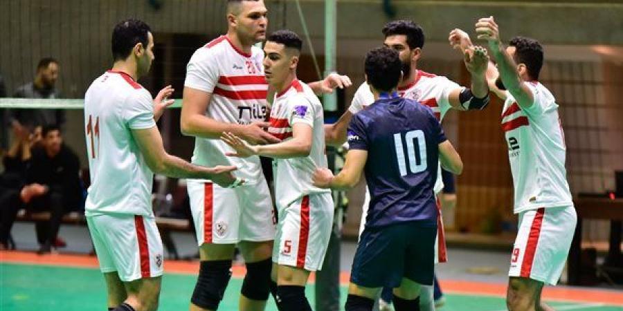 طائرة
      الزمالك
      تواجه
      الجزيرة
      الإماراتي
      فى
      البطولة
      العربية