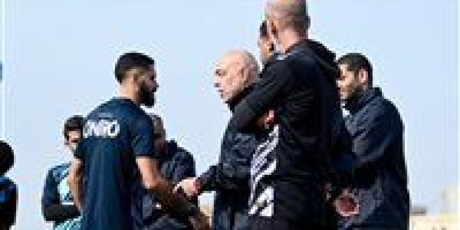 جروس
      يُطالب
      لاعبي
      الزمالك
      بالتركيز
      في
      الدوري
      وغلق
      ملف
      الكونفدرالية