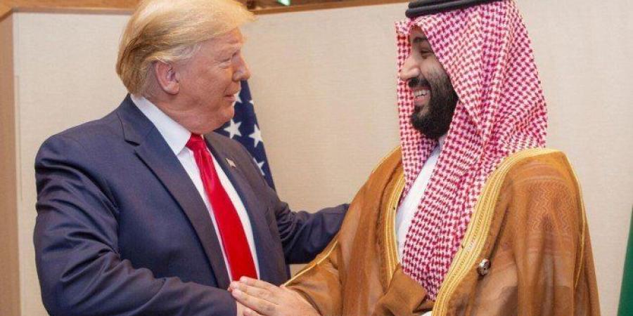 السعودية
      تخطط
      لتعزيز
      استثماراتها
      وتجارتها
      مع
      أمريكا
      بـ600
      مليار
      دولار