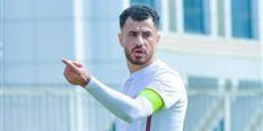 الجهاز
      الطبي
      للزمالك
      يطمأن
      على
      حالة
      الونش
      في
      مران
      اليوم