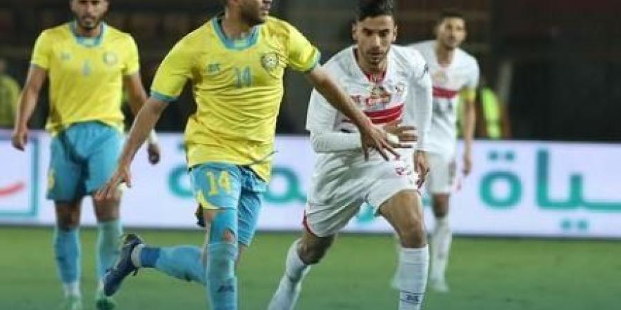 بهدفين
      نظيفين..
      الزمالك
      يهزم
      الإسماعيلي
      ويواصل
      مطارده
      صدارة
      قمة
      الدوري