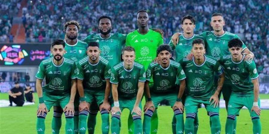 شاهد
      مباراة
      قوية
      بين
      الأهلي
      والفتح
      في
      دوري
      روشن
      السعودي