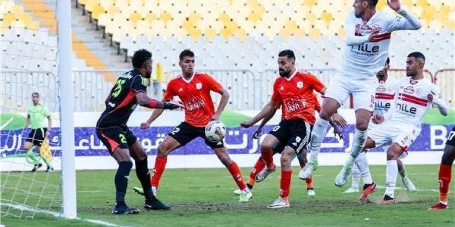 الزمالك
      يحقق
      الفوز
      على
      فاركو
      بهدف
      نظيف
      فى
      الدوري
      المصري..
      فيديو