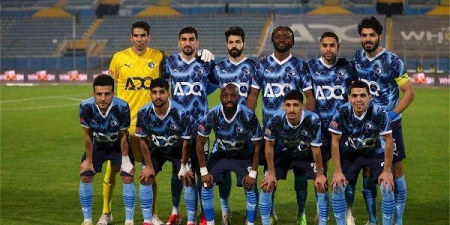 يلاشوت..
      بث
      مباشر
      لمباراة
      بيراميدز
      وحرس
      الحدود
      في
      الدوري
      المصري