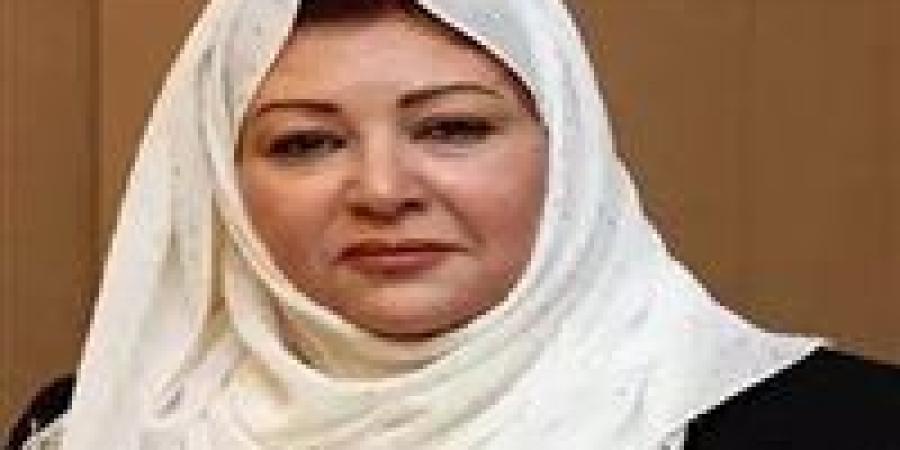 الحكم
      على
      مخرج
      شهير
      في
      اتهامه
      بسبّ
      وقذف
      الفنانة
      عفاف
      شعيب