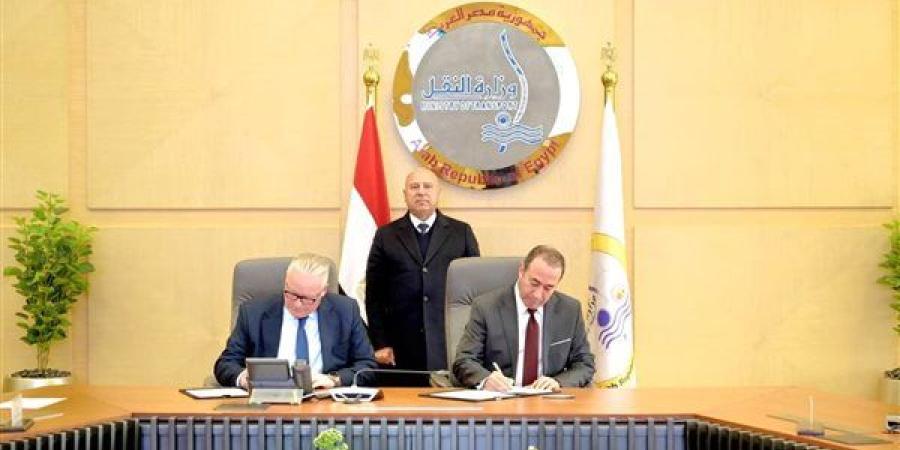 تعاون
      بين
      «القابضة
      للنقل»
      و«إيه
      ...