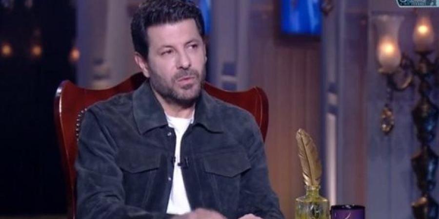 إياد
      نصار:
      انا
      فلسطيني
      الأصل
      و
      أردني
      الإنتماء