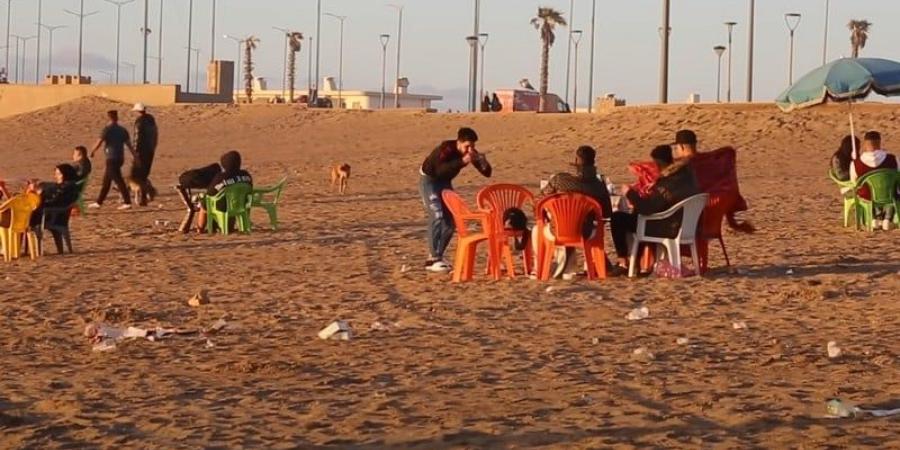 جمعيات
      بيئية
      تحذر
      من
      مخلفات
      الإفطار
      الرمضاني
      في
      الشواطئ
      المغربية