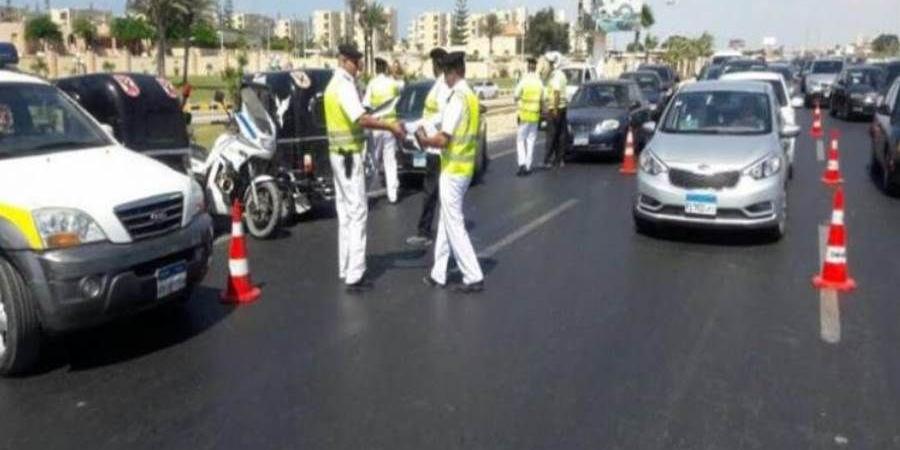 فى 24 ساعة.. رادار المرور يلتقط 1098 سيارة تسير بسرعات جنونية