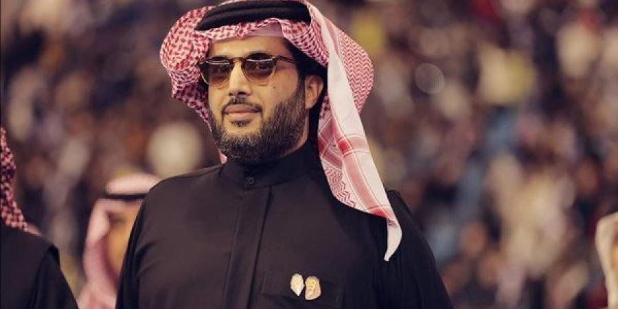 أحمد
      شوبير:
      تركي
      آل
      الشيخ
      أهلاوي
 ...