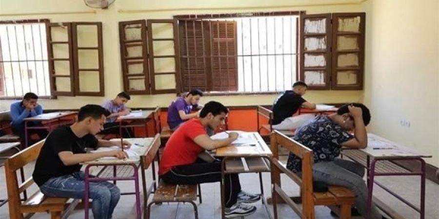 موعد امتحانات الثانوية العامة 2025، الفئات المسموح لها بالدخول