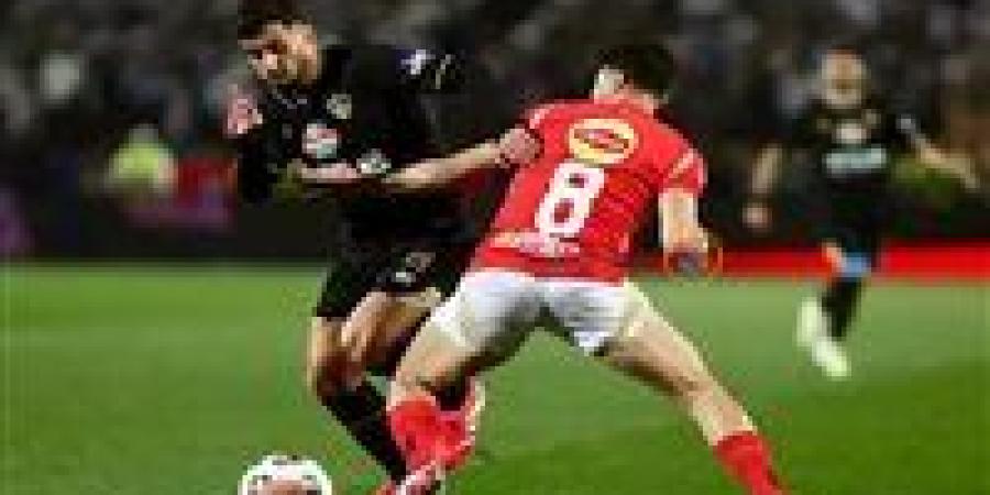 موعد
      مباراة
      القمة
      الأهلي
      ضد
      الزمالك
      في
      دوري
      نايل