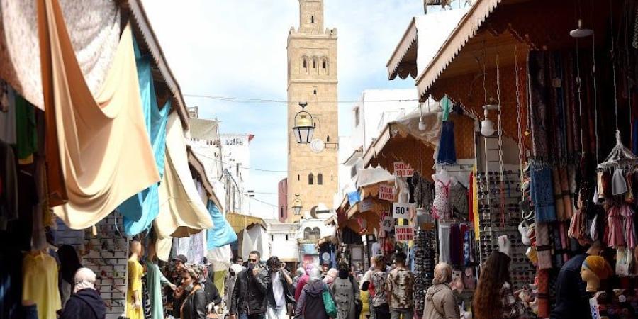 "فيديوهات
      السرقة"
      في
      رمضان
      تثير
      النقاش
      حول
      قيم
      المجتمع
      المغربي