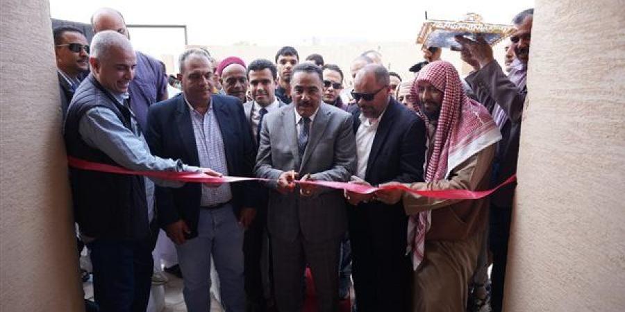 محافظ
      مطروح
      يفتتح
      الوحدة
      البيطرية
      بالسلوم..
      صور