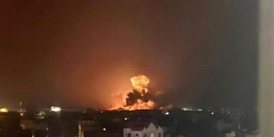 اليمن..
      8
      غارات
      أمريكية
      على
      مواقع
      حوثية
      في
      خب
      والشعف
      بالجوف
      شمال
      شرقي
      البلاد