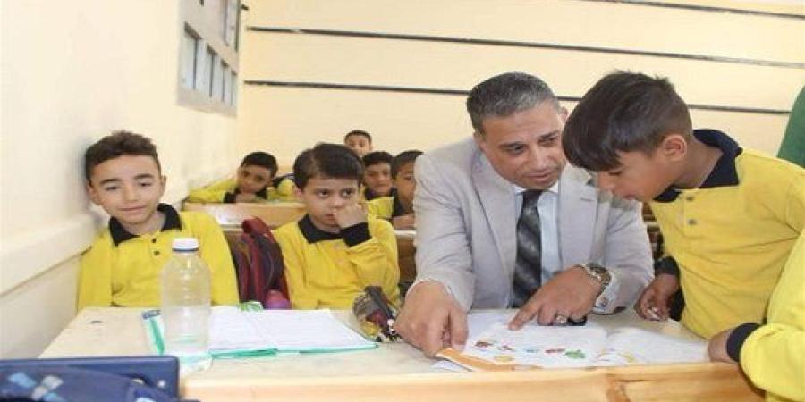 مدير
      تعليم
      الجيزة
      يعتمد
      جداول
      امتحانات
      مايو
      2025
      وتوجيهات
      بالاستعداد
      الكامل
