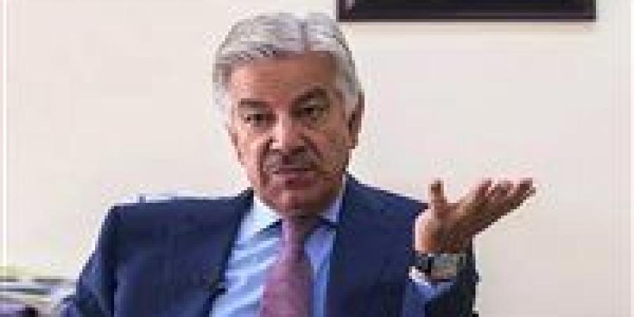 وزير
      الدفاع
      الباكستاني
      يرد
      على
      الاتهامات
      الهندية:
      لماذا
      لا
      يقبلون
      التحقق
      الدولي؟