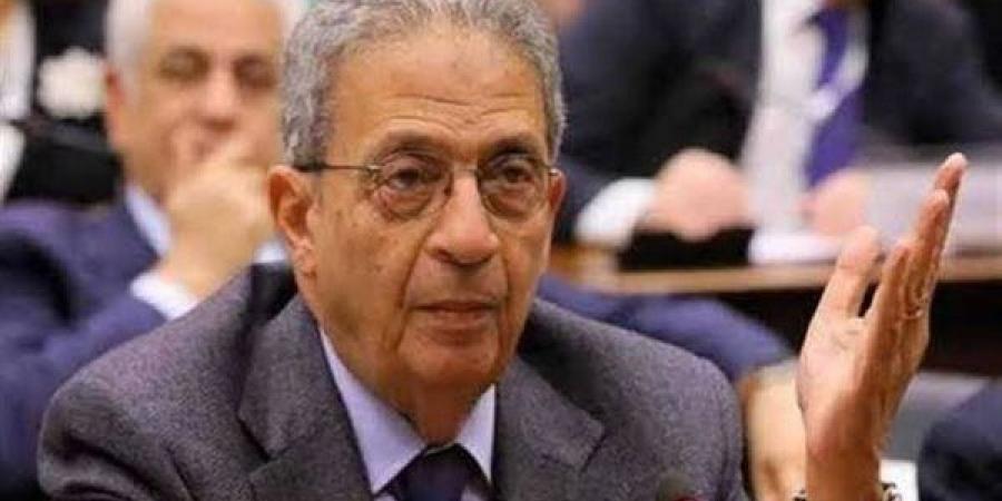 نائب
"العربي
للدراسات":
عمرو
موسى
...