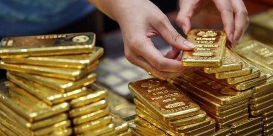 ارتفاع
      سعر
      الأوقية
      عالميًا
      وسط
      ...