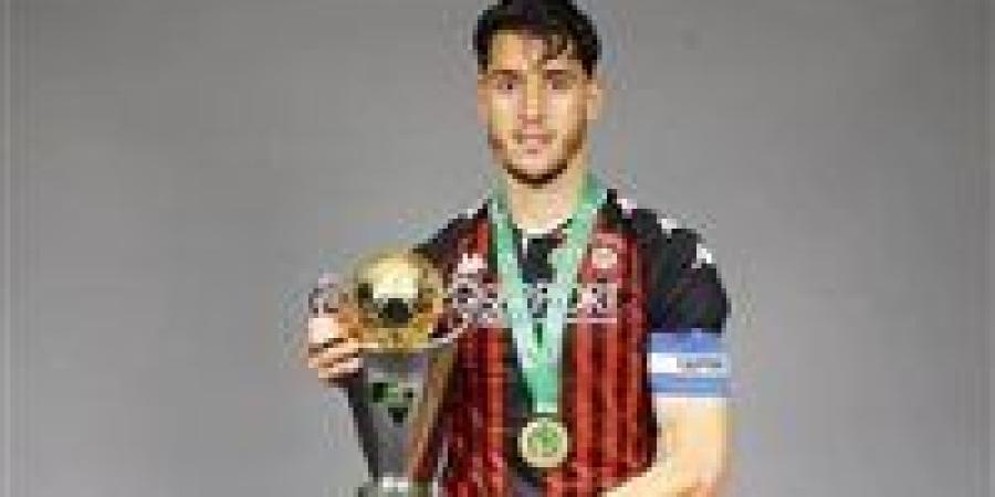 الإعلامي
      إبراهيم
      يعلن
      فشل
      مفاوضات
      النادي
      الأهلي
      لضم
      الجزائري
      زين
      الدين
      بلعيد