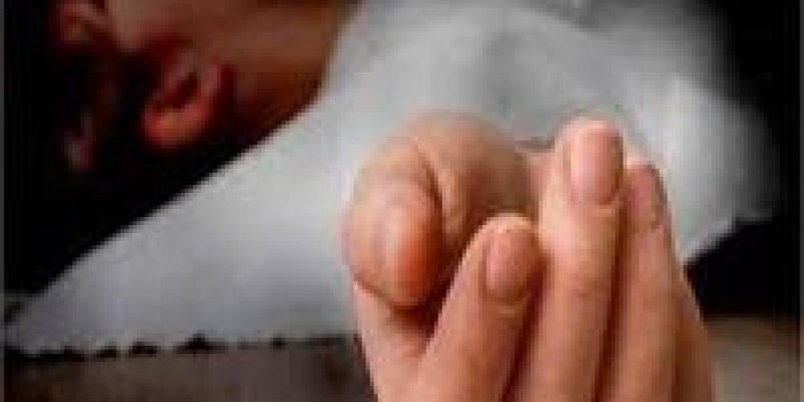 وفاة
      شاب
      صعقًا
      بالكهرباء
      داخل
      عقار
      بمصر
      الجديدة..
      والأمن
      يكشف
      ملابسات
      الواقعة