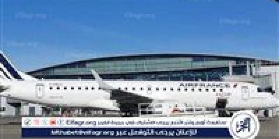 تقليص
      الرحلات
      الجوية
      بنسبة
      40%
      في
      مطار
      باريس
      -
      أورلي
      بعد
      تعطل
      أنظمة
      مراقبة
      الحركة
      الجوية