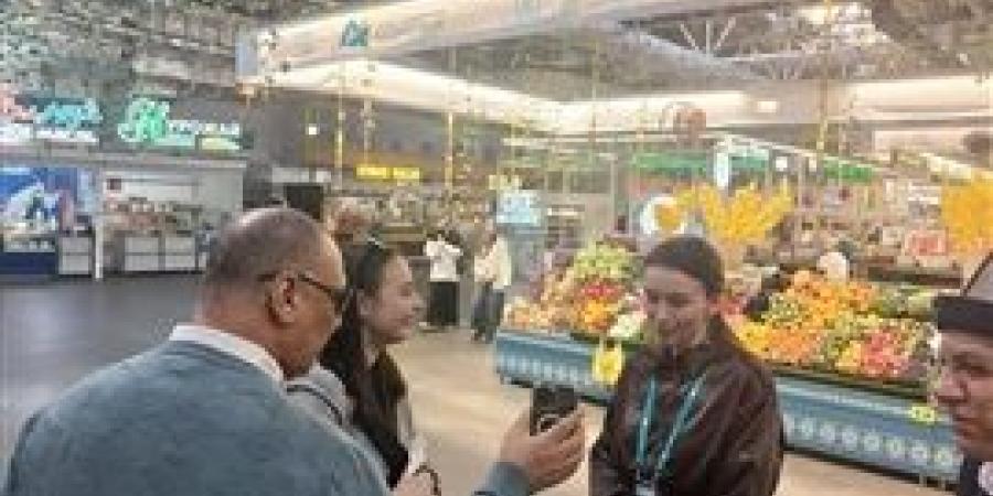 "
      عبد
      الجليل
      "
      يدعو
      المستثمرين
      بتتارستان
      لزيارة
      البحر
      الاحمر