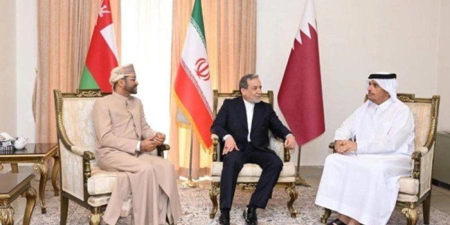 رئيس
      الوزراء
      القطري
      يبحث
      مستجدات
      الأوضاع
      الإقليمية
      مع
      وزيري
      خارجية
      عمان
      وإيران